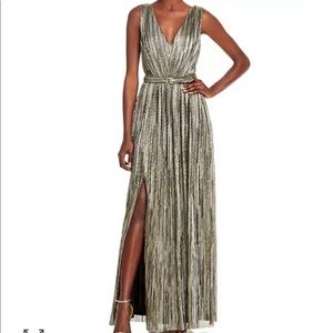 *NEW* Never Worn Eliza J Shimmering Belted Gown